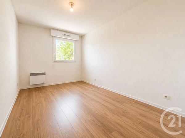 Appartement F4 à vendre  4 pièces - 85 m 2   PONTOISE  - 95