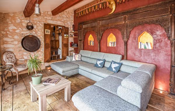 Villes-sur-Auzon (84570) Maison avec gîte attenant et piscine