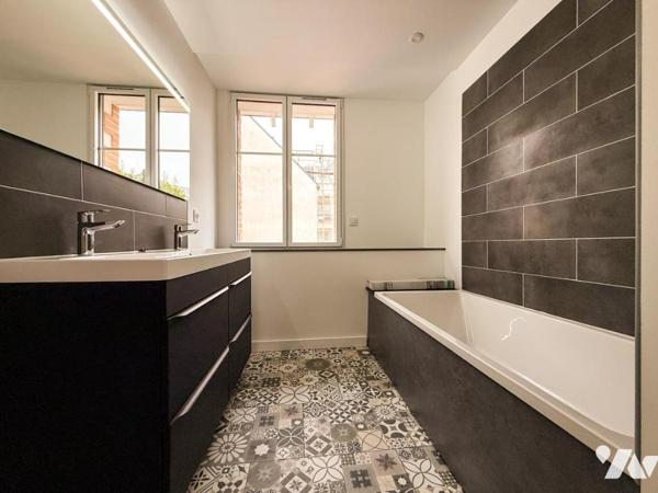 LA BAULE CENTRE - Maison rénovée de 140 m² avec jardin