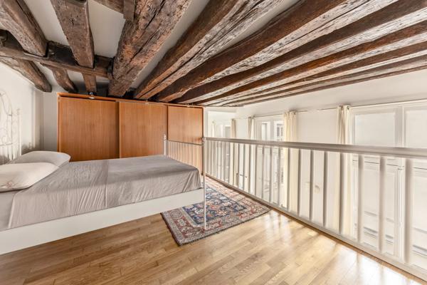 Appartement Paris 4 e - RIVOLI