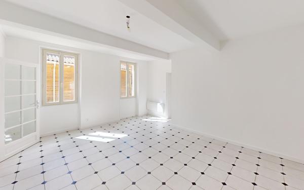 Maison à vendre    4 pièces •  Lherm