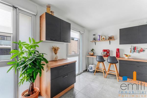 Appartement À vendre 4 pièces 92 m²