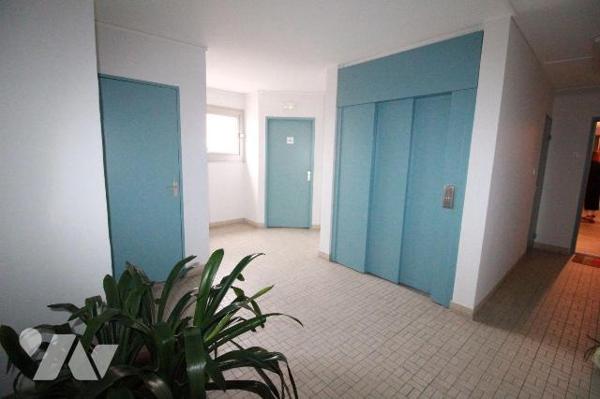 APPARTEMENT 128 M2 - 3 CHAMBRES - TERRASSE 23 M2 - CAVE ET GARAGE - A VENDRE - MALO LES BAINS
...