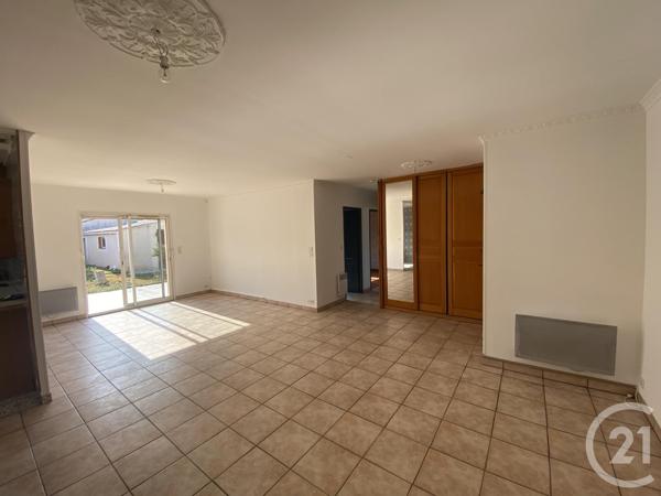 Maison à vendre  4 pièces - 83,25 m 2   PERIGNY  - 17