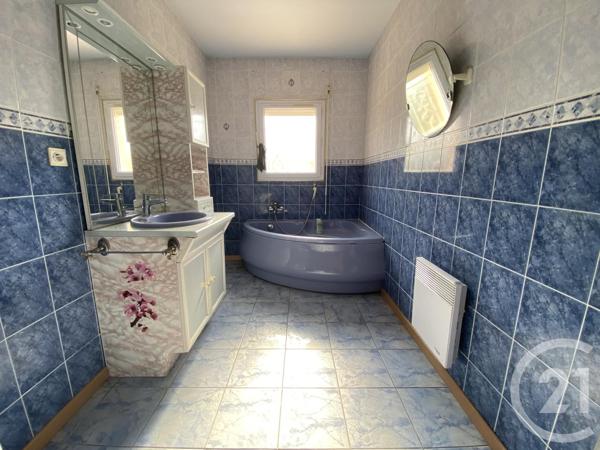 Maison à vendre  4 pièces - 83,25 m 2   PERIGNY  - 17