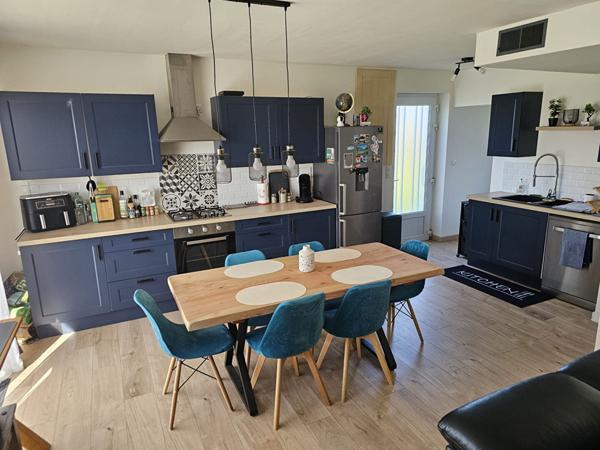 Maison de plain-pied sur la commune de St Pierre d'Excideuil à 3 minute de CIVRAY