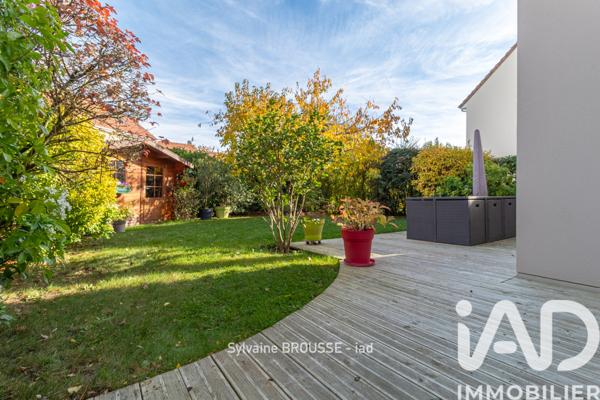 Maison à vendre 7 pièces 130 m² Villepreux
