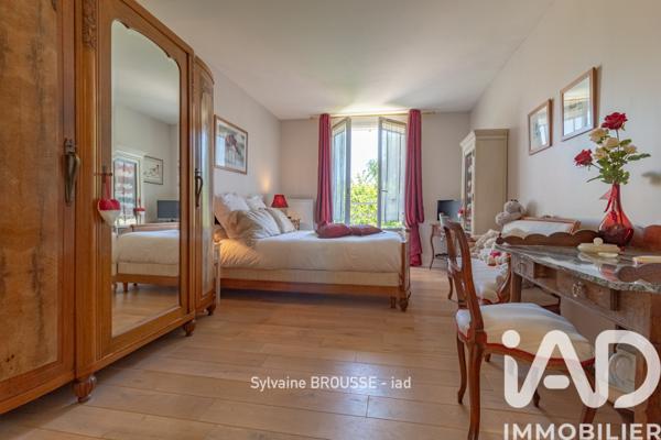 Maison à vendre 7 pièces 130 m² Villepreux