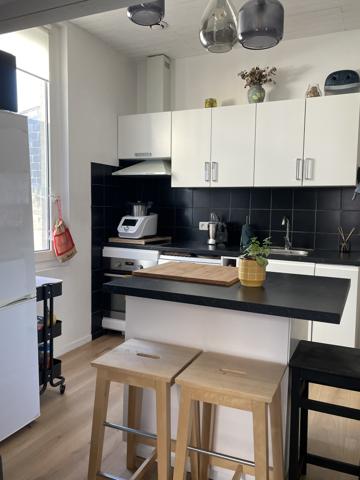 SECTEUR TAUZIA : T3 DUPLEX DANS IMMEUBLE PIERRE