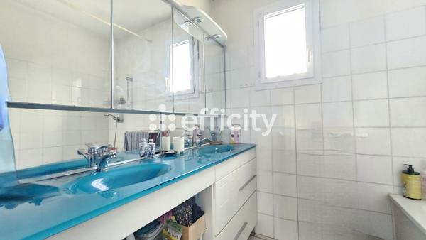 Maison 5 pièces - 105 m²