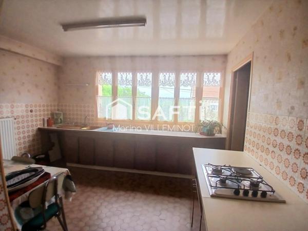 Jolie maison spacieuse avec 6 chambres