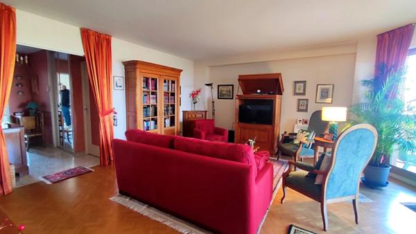 Appartement T4 – 107 m² – Dijon Montchapet – Terrasse – Lumineux