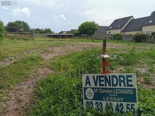 Terrain à Batir à vendre à Lessay dans la Manche (50430), ref : 063/555