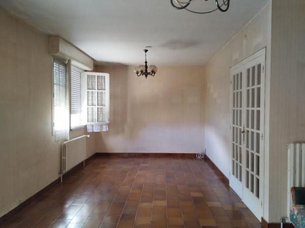 Maison  4 pièce(s) 106 m2