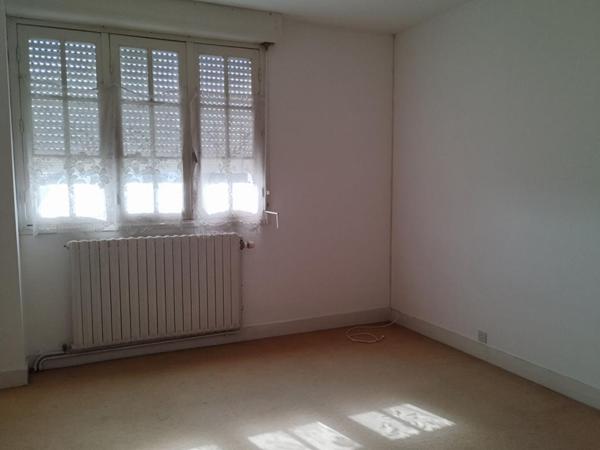 Maison  4 pièce(s) 106 m2