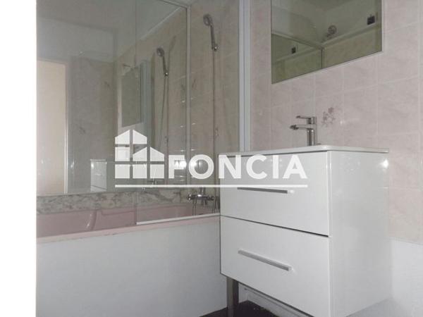 Location Appartement 4 pièces 73.8 m² - 59 63 BOULEVARD ANATOLE FRANCE Poitiers 86000