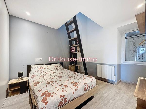 Maison à vendre 7 pièces de 240 m²