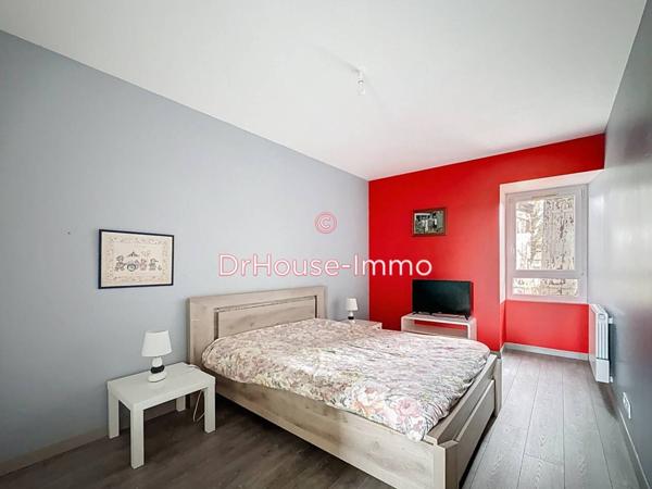 Maison à vendre 7 pièces de 240 m²