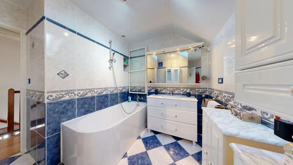 VAURÉAL - EXCLUSIVITÉ - MAISON 95 M² JARDIN PLEIN SUD