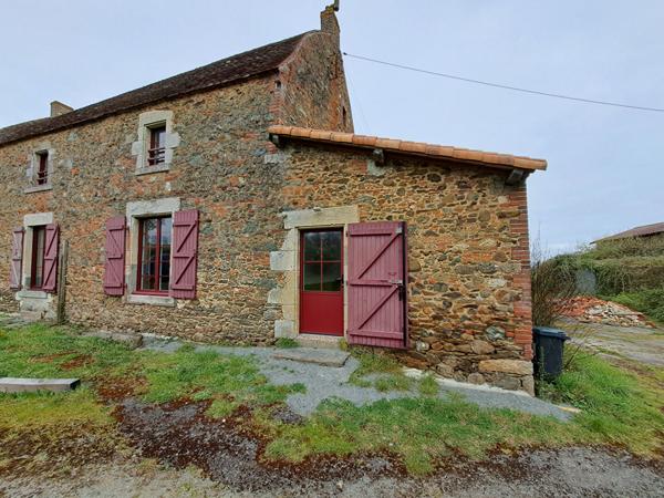 Maison 4 pièce(s) 117 m2 dans un village de Monsireigne