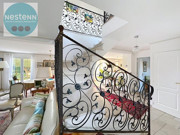 Maison moderne a vendre a Saint Denis en Val - 4 chambres, piscine, garage