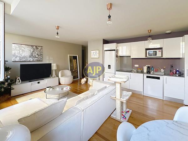 Vente appartement Bayonne : 318 000 € - AJP Mateille Immobilier Biarritz