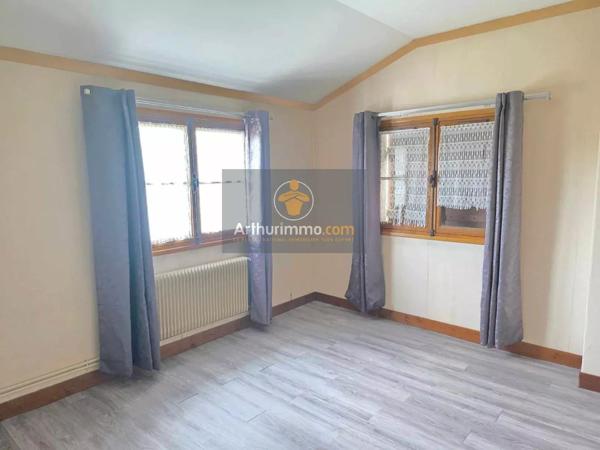Vente                                                      Maison
                        
                     6 pièces                      112 m2                     à Ézanville