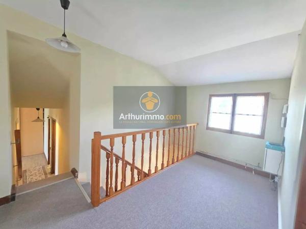 Vente                                                      Maison
                        
                     6 pièces                      112 m2                     à Ézanville