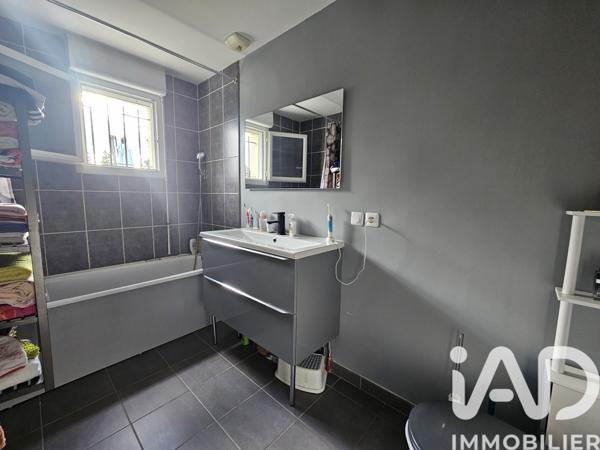 Maison à vendre 4 pièces 72 m² Abondant