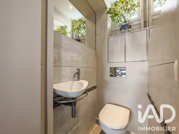 Appartement à vendre 4 pièces 66,77 m² Lyon 5