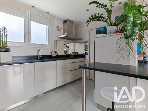 Appartement à vendre 4 pièces 66,77 m² Lyon 5