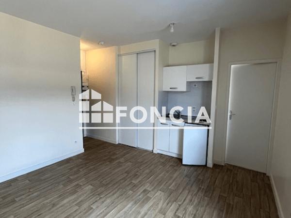 Location Studio 21.28 m² - 11 AVENUE DE VARSOVIE Angouleme 16000