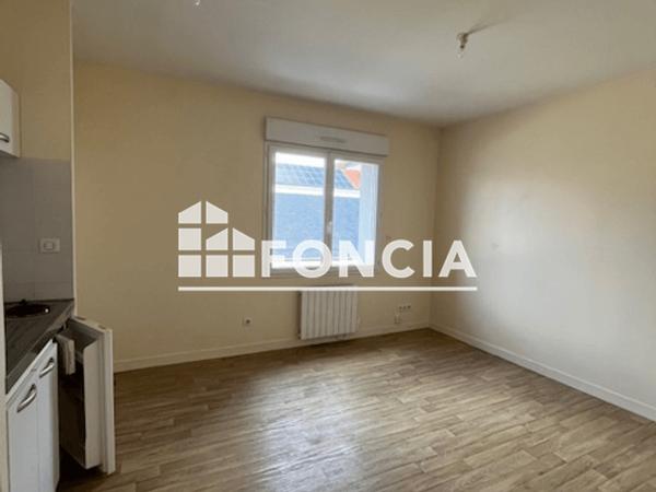 Location Studio 21.28 m² - 11 AVENUE DE VARSOVIE Angouleme 16000