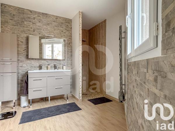 Maison à vendre 4 pièces 139 m² Montluçon