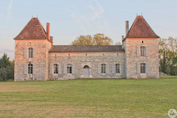 Somptueux château du 17ème.