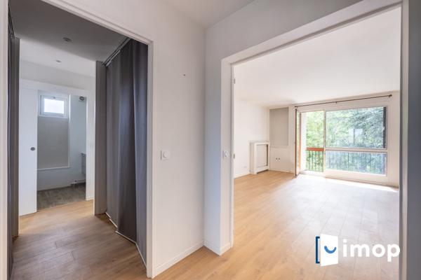 3/4 pièces fonctionnel proche gare avec balcon