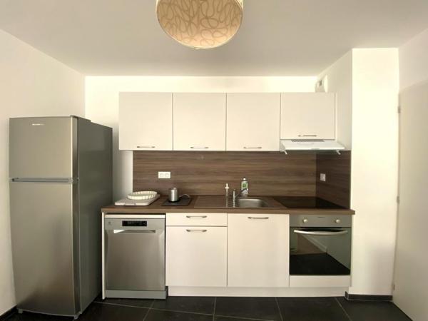 Appartement à louer 3 pièces - 62 m²