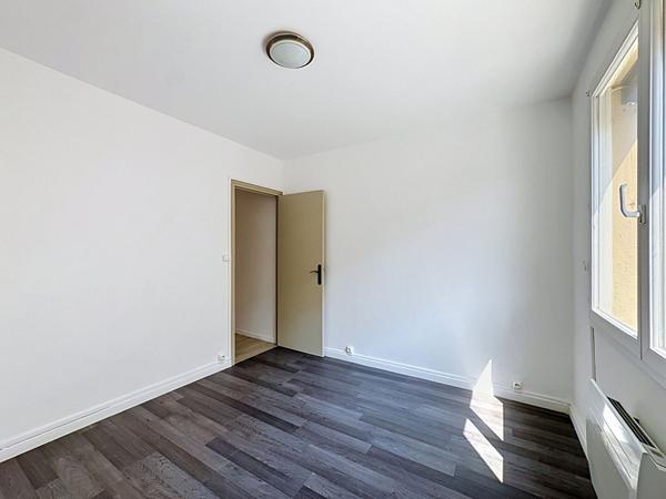 Coup de coeur à Narbonne-Plage : appartement T3 de 57 m2 lumineux avec balcon et parking