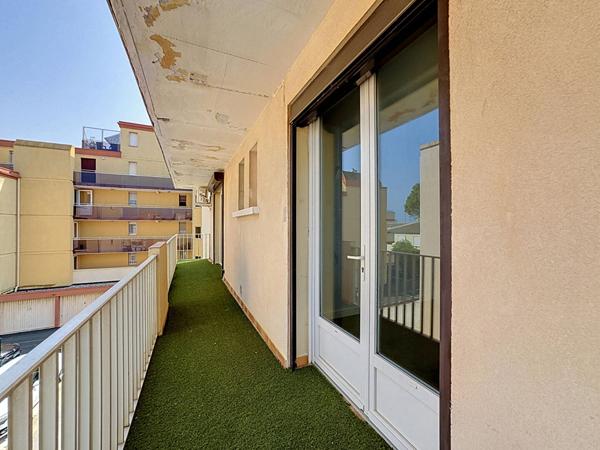 Coup de coeur à Narbonne-Plage : appartement T3 de 57 m2 lumineux avec balcon et parking