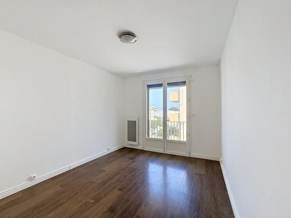 Coup de coeur à Narbonne-Plage : appartement T3 de 57 m2 lumineux avec balcon et parking