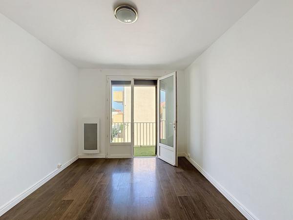 Coup de coeur à Narbonne-Plage : appartement T3 de 57 m2 lumineux avec balcon et parking