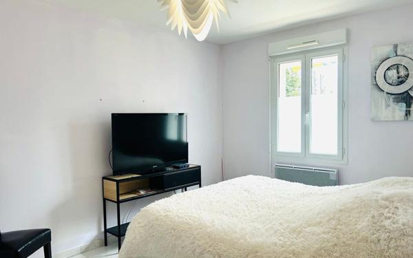 Maison à louer    8 pièces •  Saint-Pierre-d'Oléron