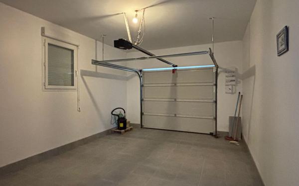 Maison à louer    8 pièces •  Saint-Pierre-d'Oléron