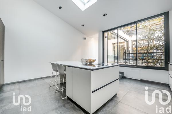 Maison à vendre 9 pièces 330 m² Levallois-Perret