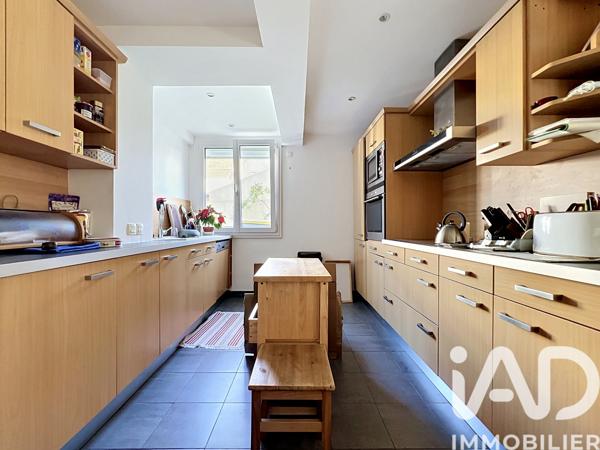 Appartement à vendre 5 pièces 122,18 m² Rueil-Malmaison