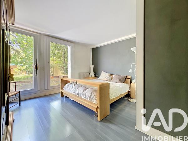Appartement à vendre 5 pièces 122,18 m² Rueil-Malmaison