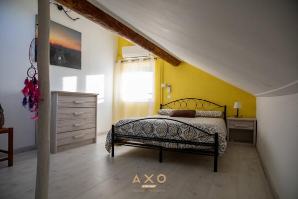 PUIMOISSON - MAISON DE VILLE - RÉNOVÉE - T8 - DEUX APPARTEMENTS - 168 m² - PISCINE - TERRAIN 1 260 m² -CONSTRUCTIBLE - TERRASSES - GARAGE - 345 000 