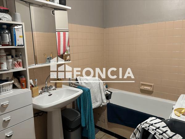 Location Appartement 3 pièces 73.51 m² - 31 ALLEE DES FONTAINIERS Digne-les-bains 04000