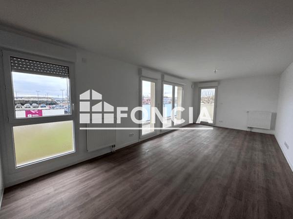 Location Appartement 3 pièces 64.43 m² - 3 RUE DU MARECHAL LECLERC Luisant 28600