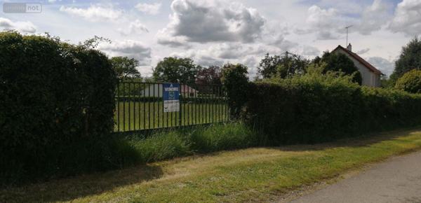 Terrain à Batir à vendre à Bélâbre dans l'Indre (36370), ref : 037/2244